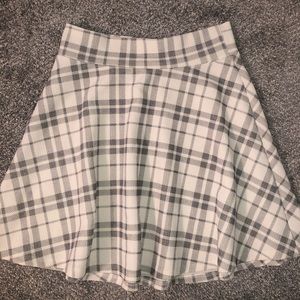 ☆ white and silver plaid skater skirt ☆